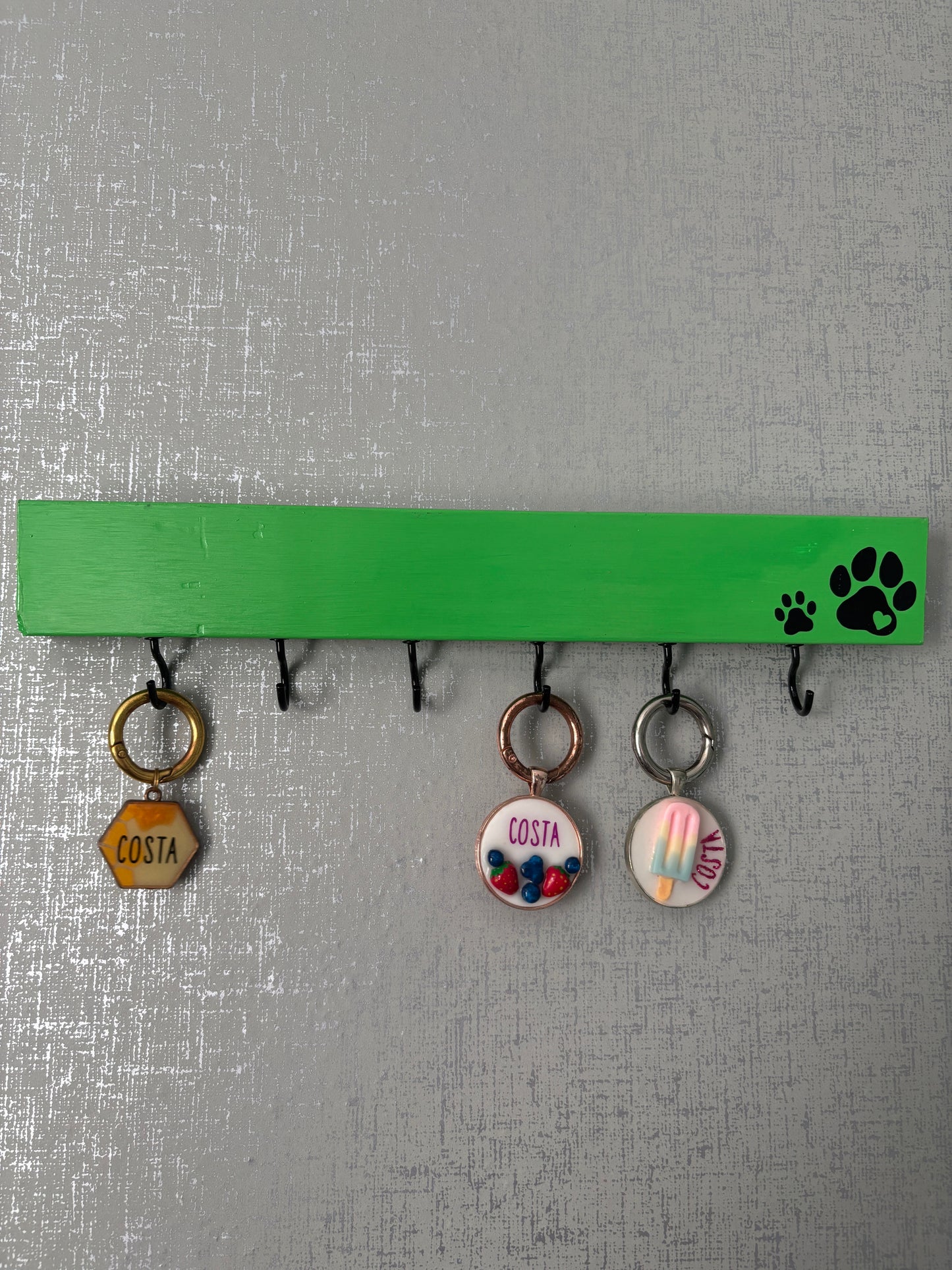 Hanging Tag Holder