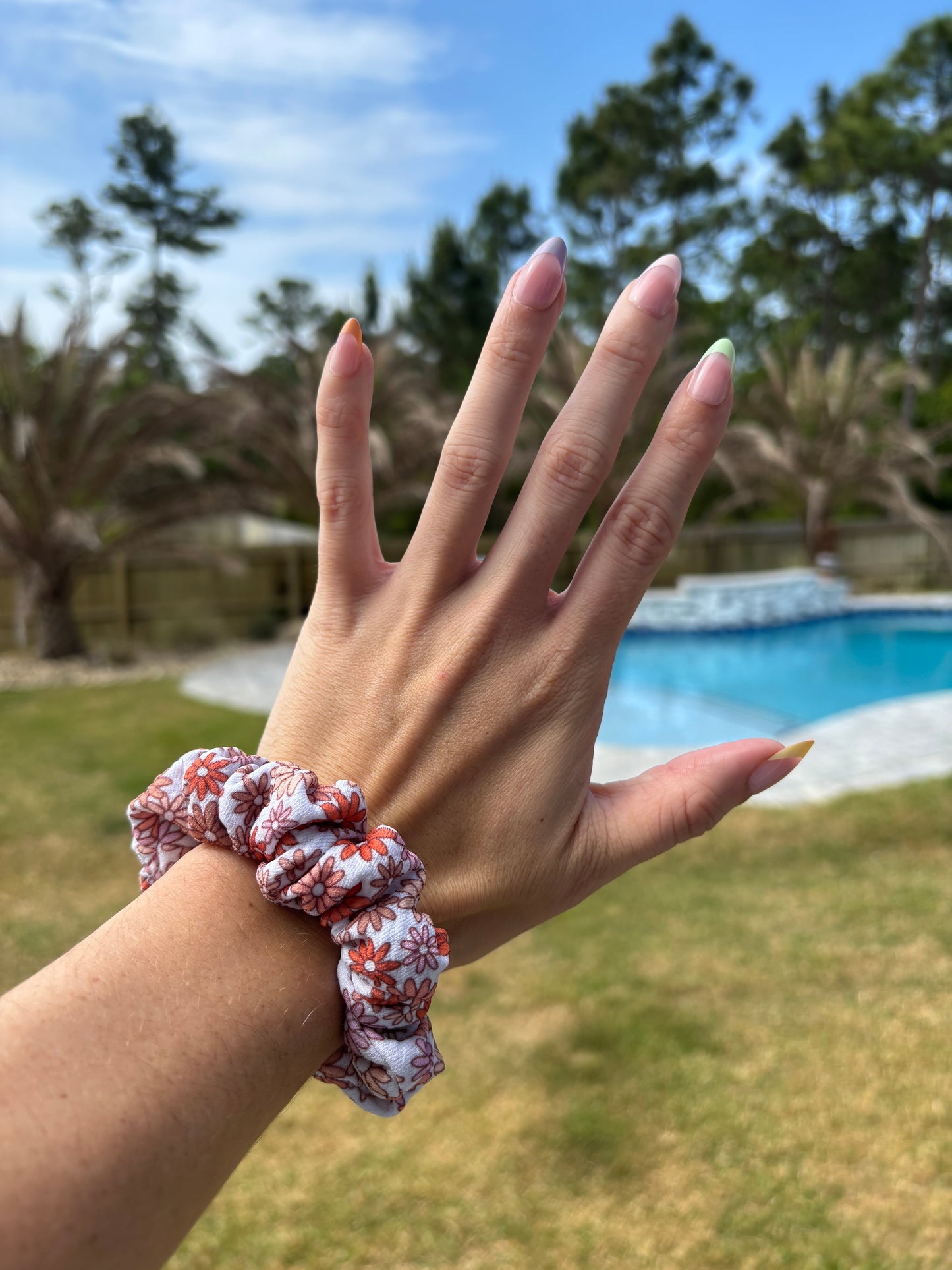Retro Flower Scrunchie